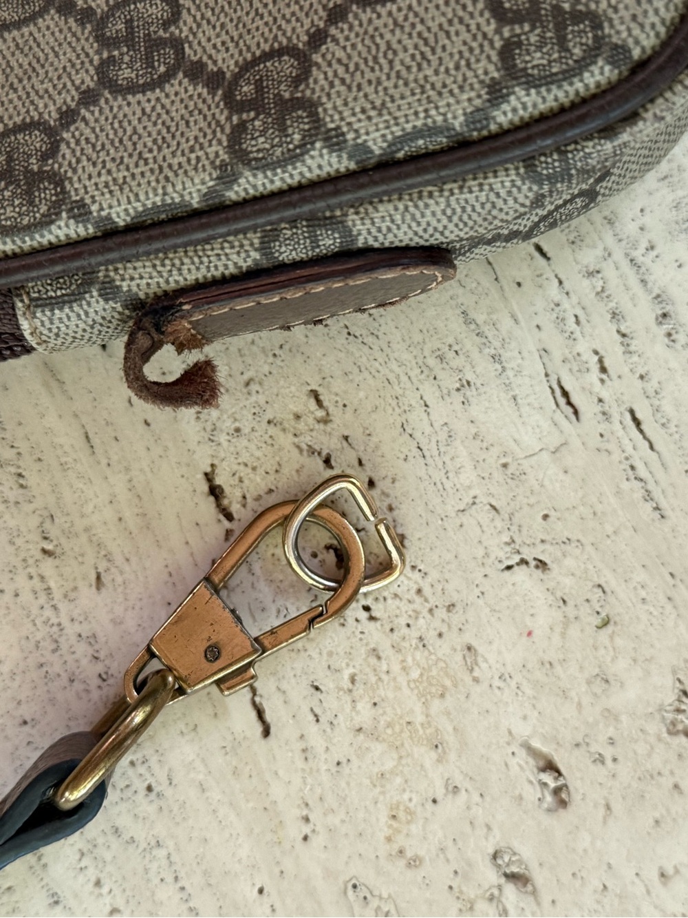 Vintage Gucci Brown Monogram Canvas Crossbody Bag - Picture 4 of 9